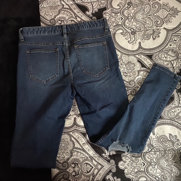 Free People Mid Rise Skinny Jeans - Picture 3 of 3